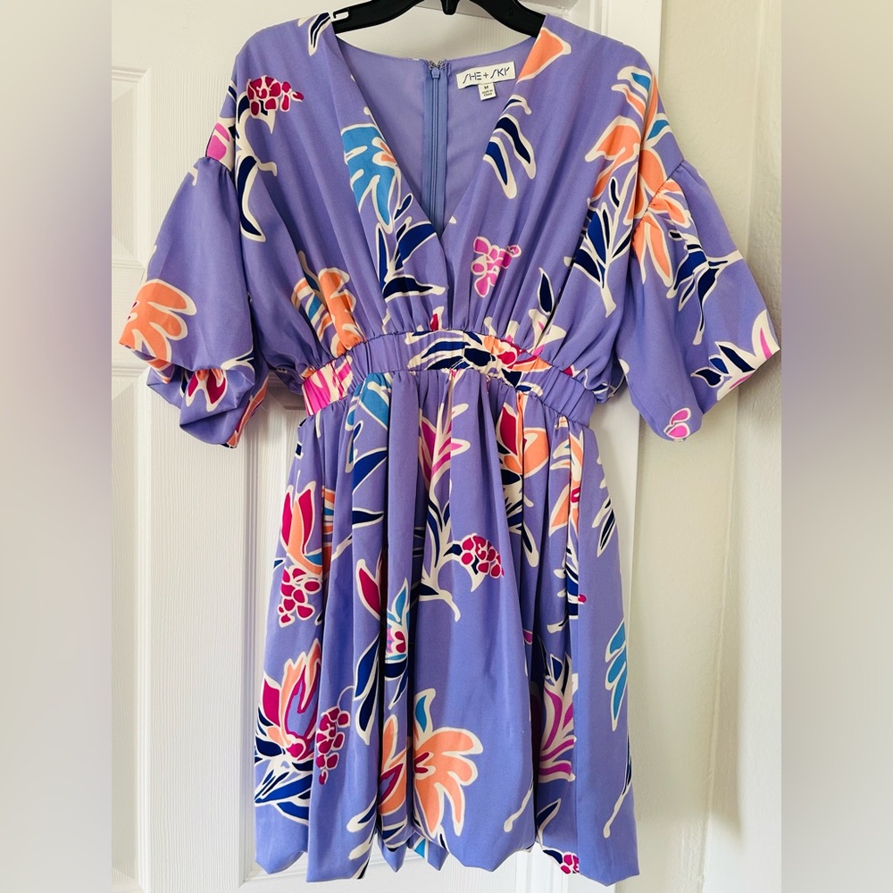 She + Sky Lavender Floral Dress (Women’s M) Looks Brand New!